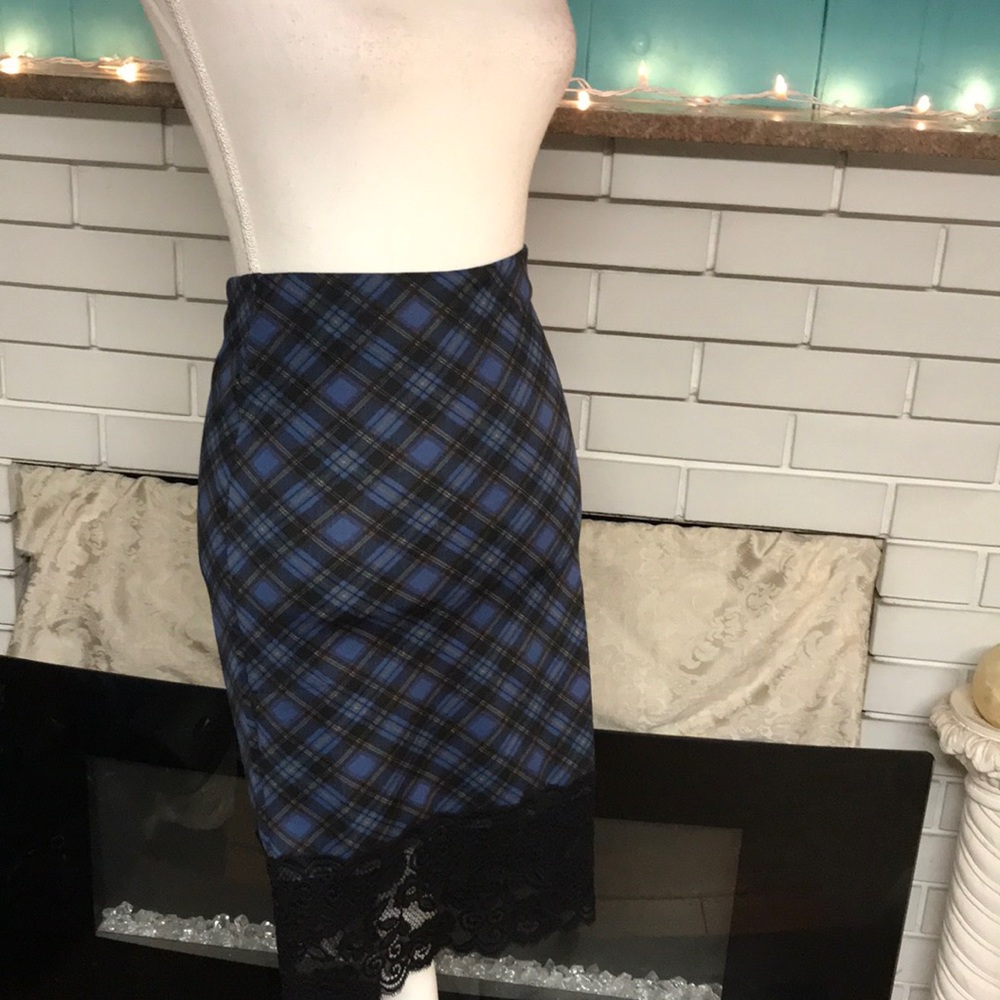 Blue/Black Plaid Pencil Skirt. Size S